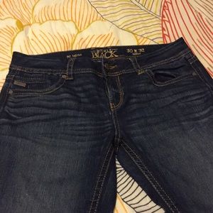 NWOT Buckle Black Skinny Jeans